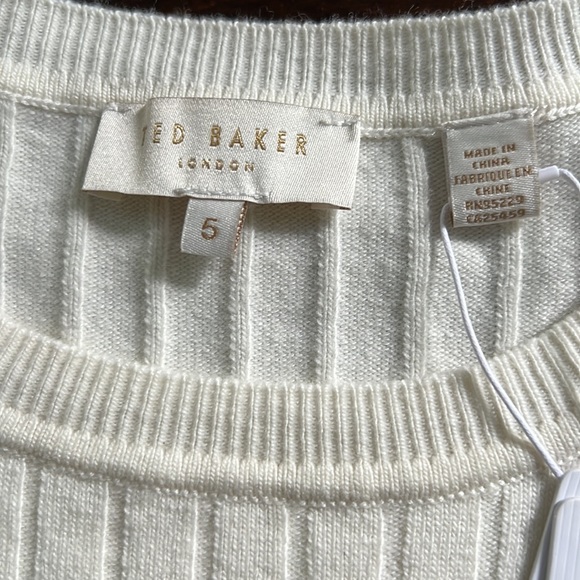 Ted Baker
Wilowaa Extreme Sleeve Knit Dress - Picture 10 of 15